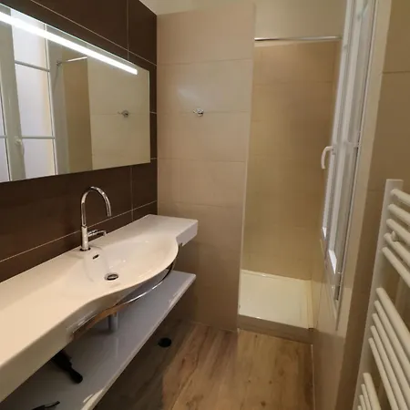 Luxury 3 Bedroom Rue D'antibes 410 By Interhome Apartment *